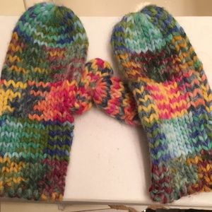 Charlotte Russe mitten gloves